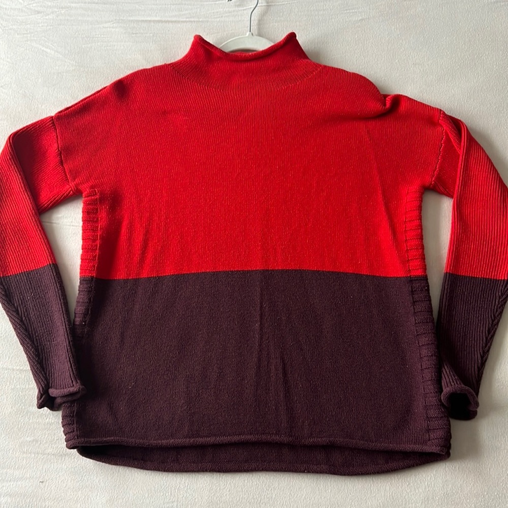 Tahari Red and Brown Turtleneck Sweater